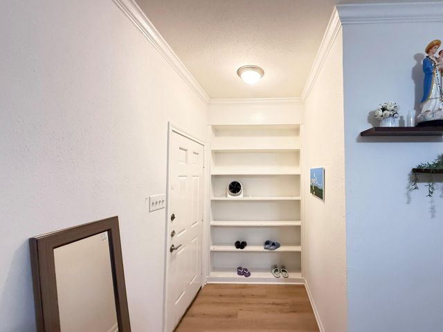 2255 Braeswood Park Drive 117, Houston, TX 77030