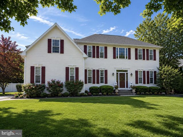 3 MACKENZIE CT, Sewell, NJ 08080