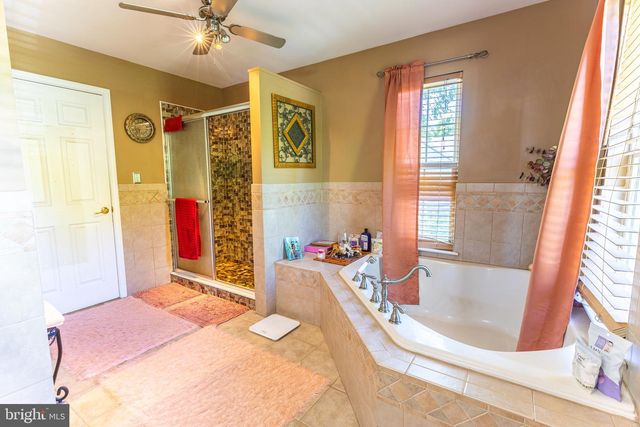 3 MACKENZIE CT, Sewell, NJ 08080