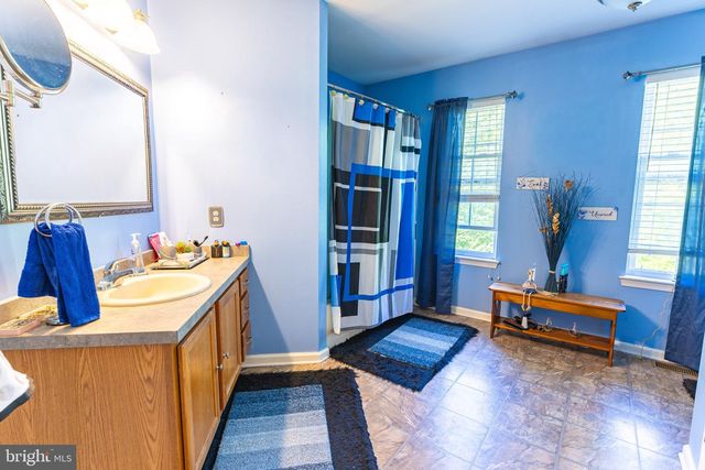 3 MACKENZIE CT, Sewell, NJ 08080