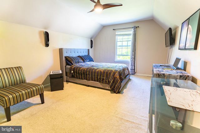 3 MACKENZIE CT, Sewell, NJ 08080