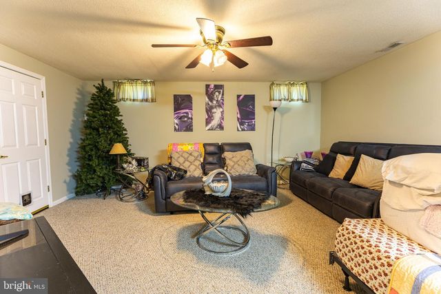 3 MACKENZIE CT, Sewell, NJ 08080