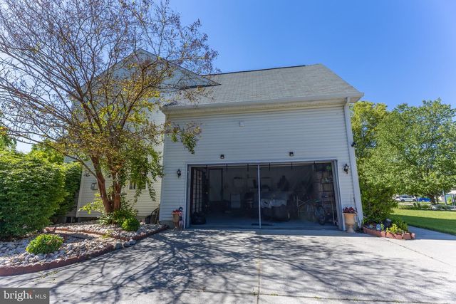 3 MACKENZIE CT, Sewell, NJ 08080
