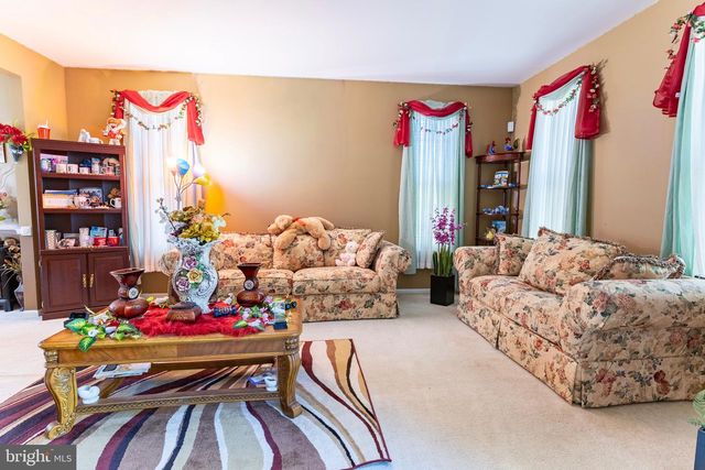 3 MACKENZIE CT, Sewell, NJ 08080