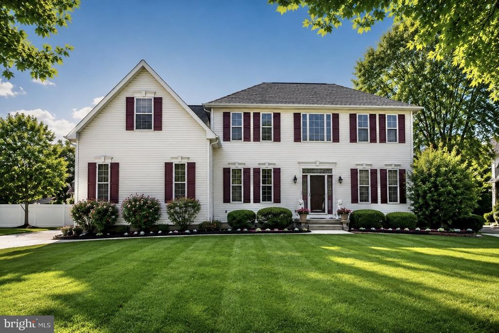 3 MACKENZIE CT, Sewell, NJ 08080