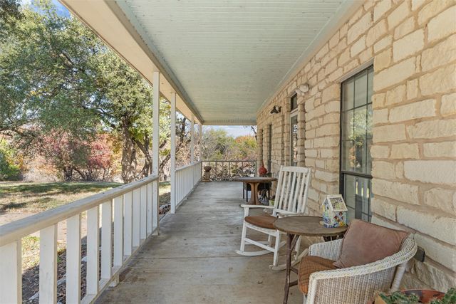 712 Cedar Ridge Drive, China Spring, TX 76633