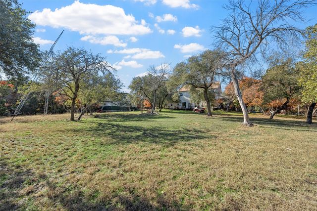 712 Cedar Ridge Drive, China Spring, TX 76633