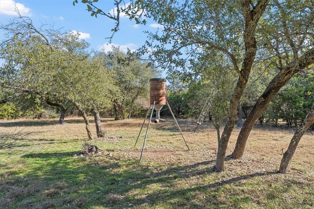 712 Cedar Ridge Drive, China Spring, TX 76633