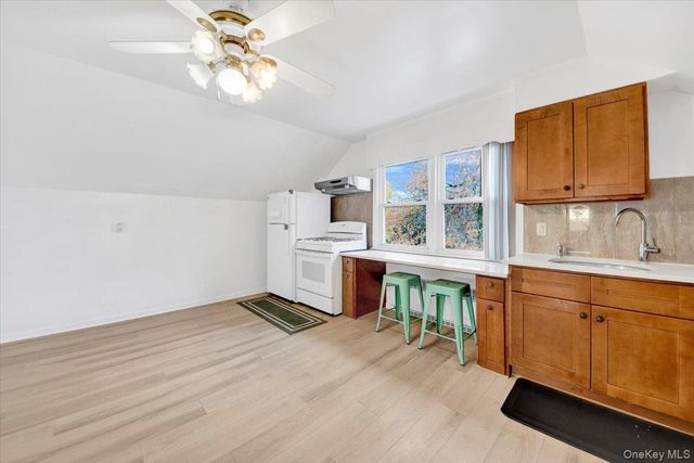 169 Old Mamaroneck Road, White Plains, NY 10605