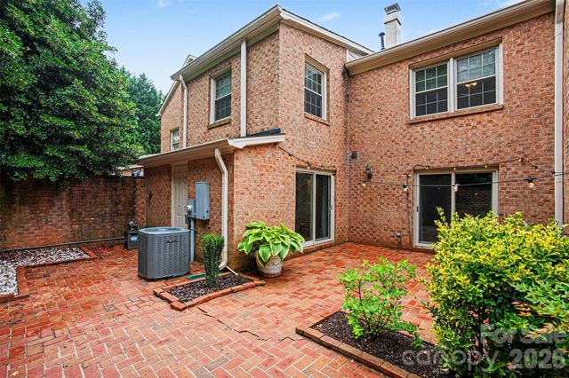 6617 Bunker Hill Circle, Charlotte, NC 28210