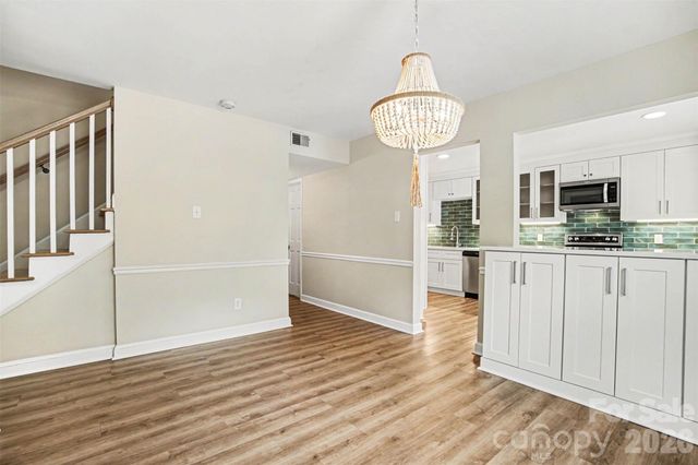 6617 Bunker Hill Circle, Charlotte, NC 28210