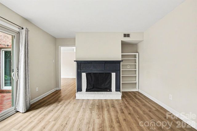 6617 Bunker Hill Circle, Charlotte, NC 28210