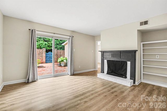 6617 Bunker Hill Circle, Charlotte, NC 28210