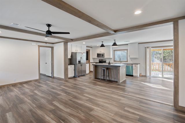9603 County Road 2404, Kemp, TX 75143