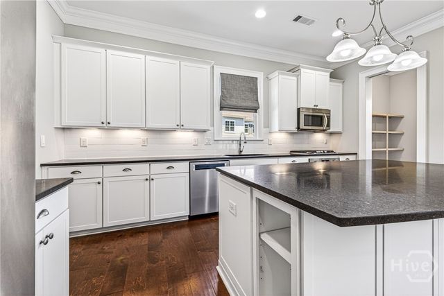 3855 Greenleffe Drive, Statham, GA 30666