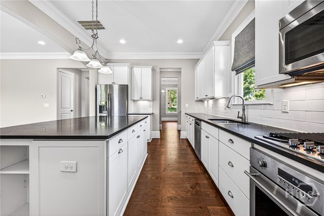 3855 Greenleffe Drive, Statham, GA 30666