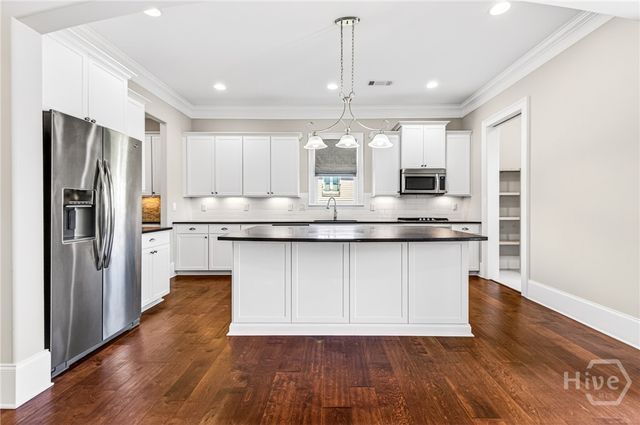 3855 Greenleffe Drive, Statham, GA 30666