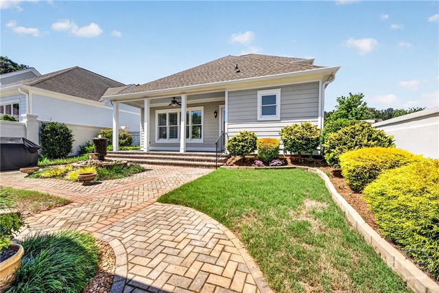 3855 Greenleffe Drive, Statham, GA 30666