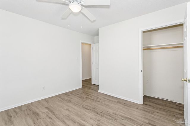 833 W Michigan Ave, Pensacola, FL 32505