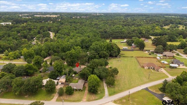 13804 Birchwood Cir, Lindale, TX 75771