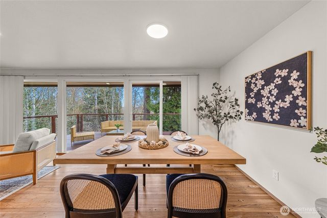 1208 172nd Avenue NE, Bellevue, WA 98008