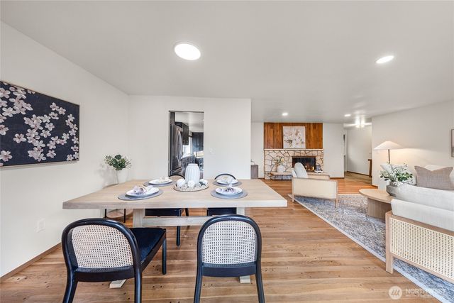 1208 172nd Avenue NE, Bellevue, WA 98008