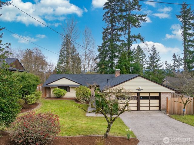 1208 172nd Avenue NE, Bellevue, WA 98008