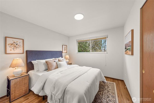 1208 172nd Avenue NE, Bellevue, WA 98008