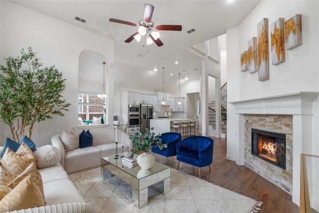 2461 Kingsgate Drive, Little Elm, TX 75068