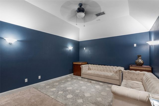 2461 Kingsgate Drive, Little Elm, TX 75068