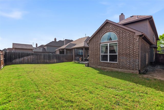 2461 Kingsgate Drive, Little Elm, TX 75068