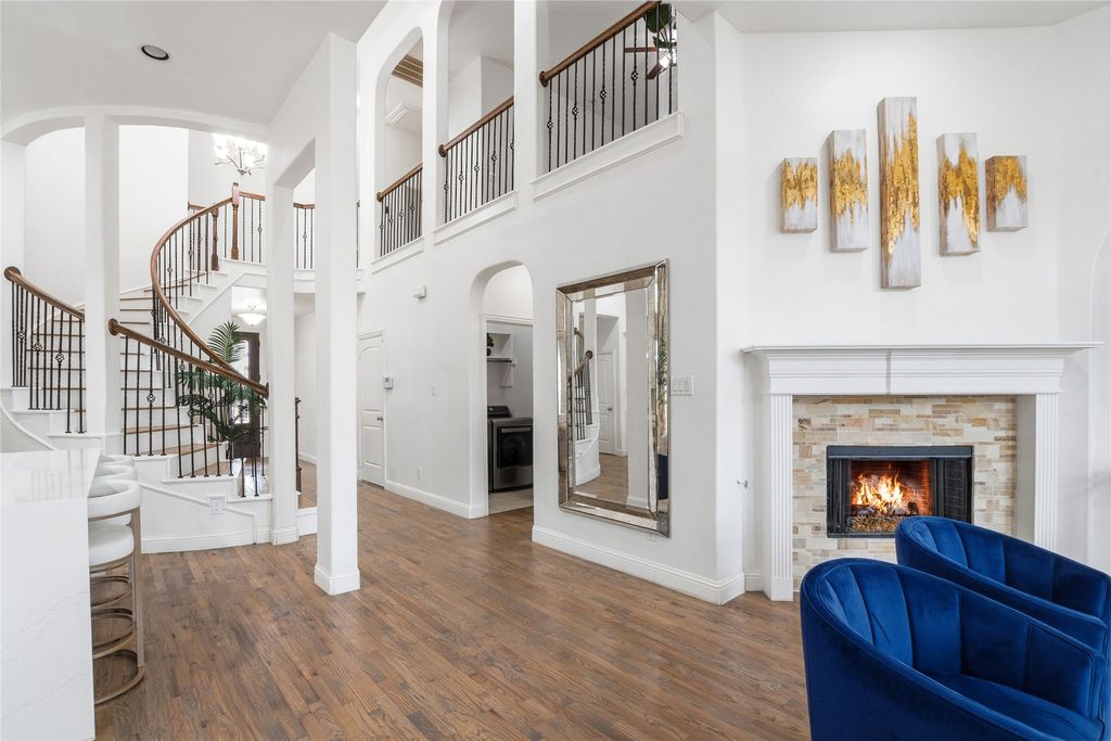 2461 Kingsgate Drive, Little Elm, TX 75068