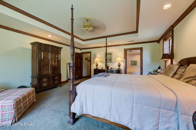 9400 Floydsburg Rd, Louisville, KY 40245