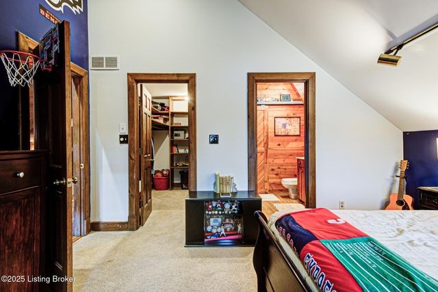 9400 Floydsburg Rd, Louisville, KY 40245