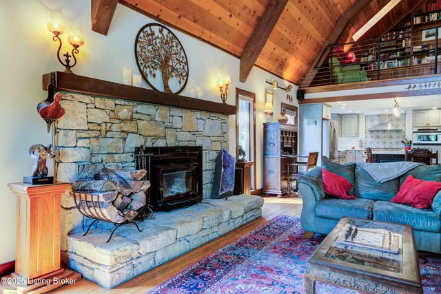 9400 Floydsburg Rd, Louisville, KY 40245