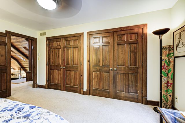 9400 Floydsburg Rd, Louisville, KY 40245