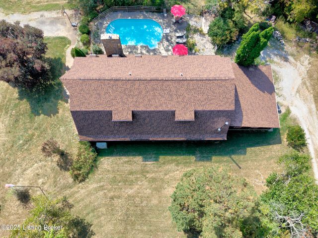 9400 Floydsburg Rd, Louisville, KY 40245