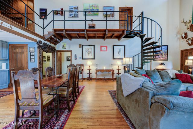 9400 Floydsburg Rd, Louisville, KY 40245