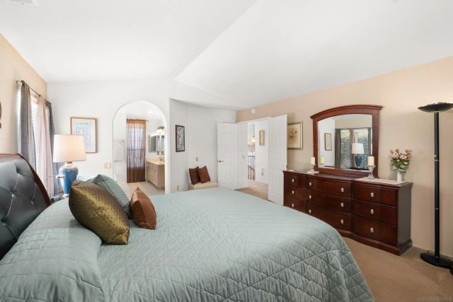 2062 Susan Ct, Escondido, CA 92026