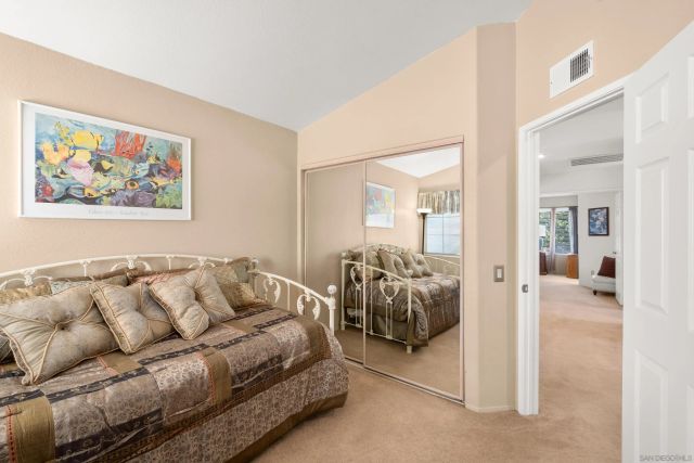 2062 Susan Ct, Escondido, CA 92026