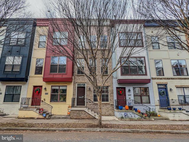 5722 45TH AVE, Hyattsville, MD 20781