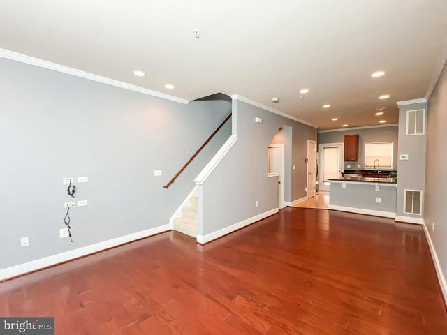 5722 45TH AVE, Hyattsville, MD 20781