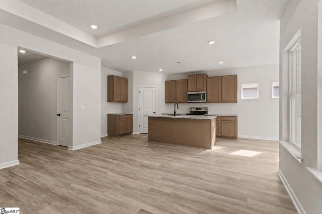 16 Torwood Street, Fountain Inn, SC 29644