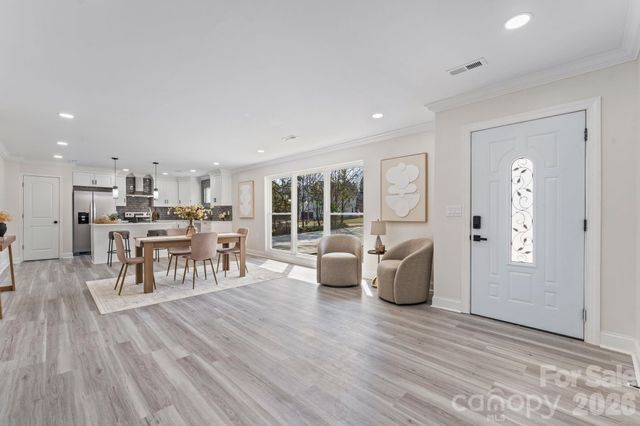 612 Westway Drive, Gastonia, NC 28054