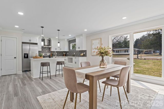 612 Westway Drive, Gastonia, NC 28054