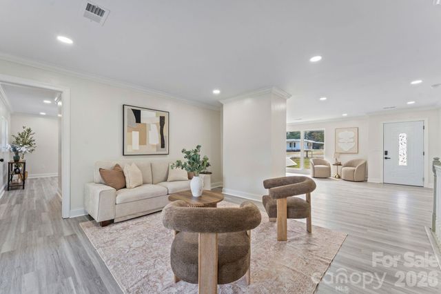 612 Westway Drive, Gastonia, NC 28054