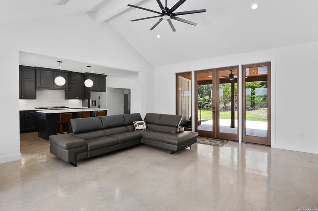 368D Fm 1376, Boerne, TX 78006
