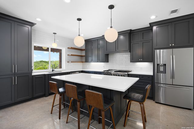 368D Fm 1376, Boerne, TX 78006