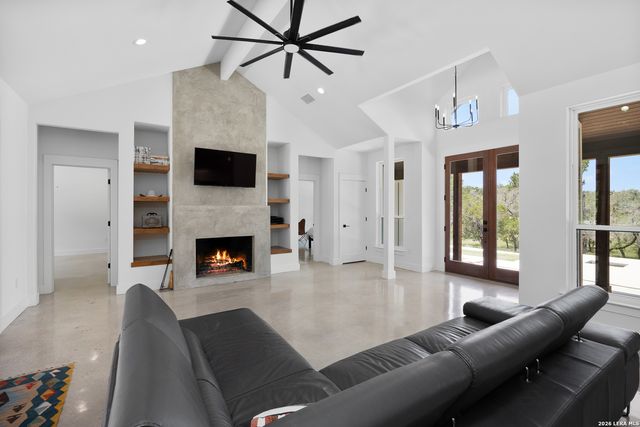 368D Fm 1376, Boerne, TX 78006