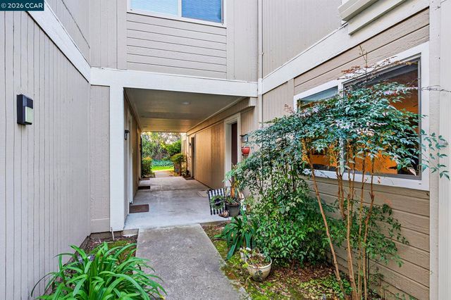 801 Orion 7, Hercules, CA 94547